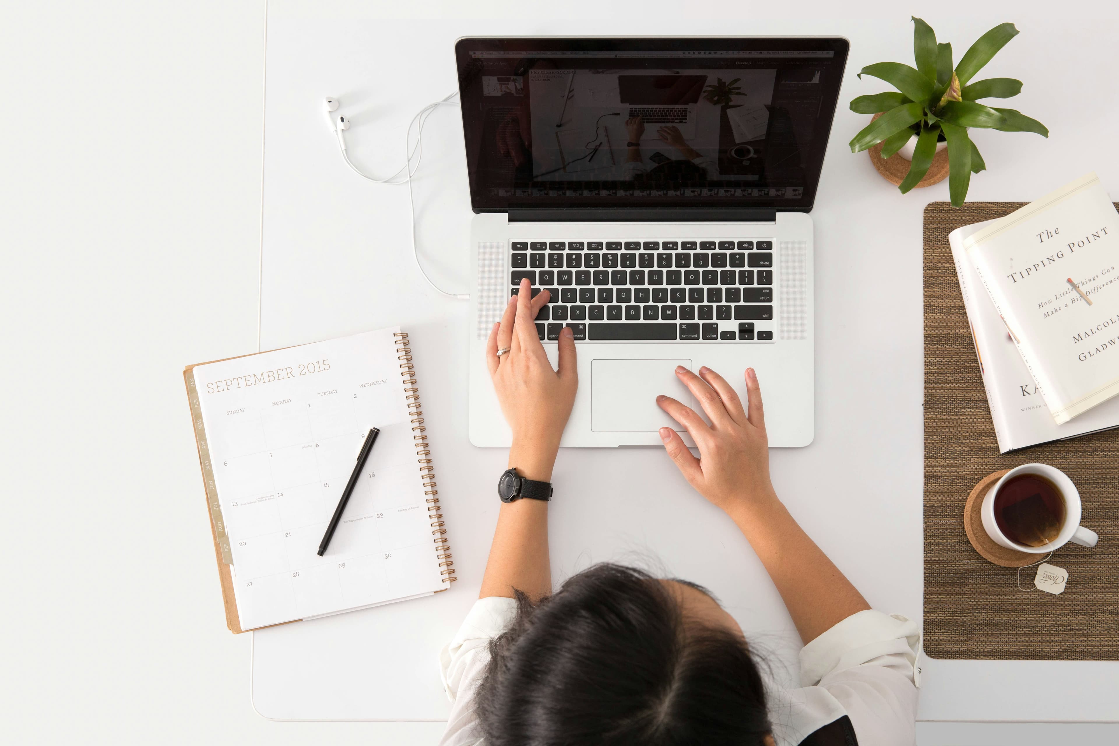 How to Build a $5K/Month Affiliate Site Using Only AI Tools